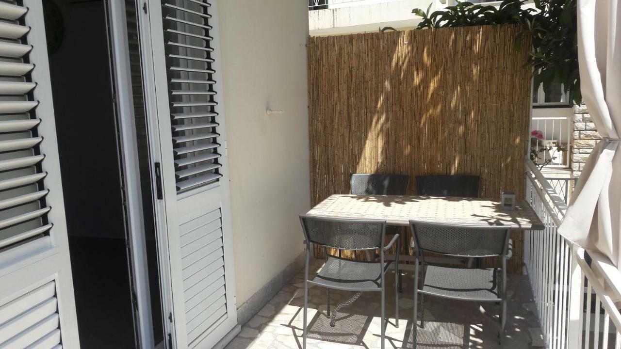 Apartment Tea Primošten Exterior foto